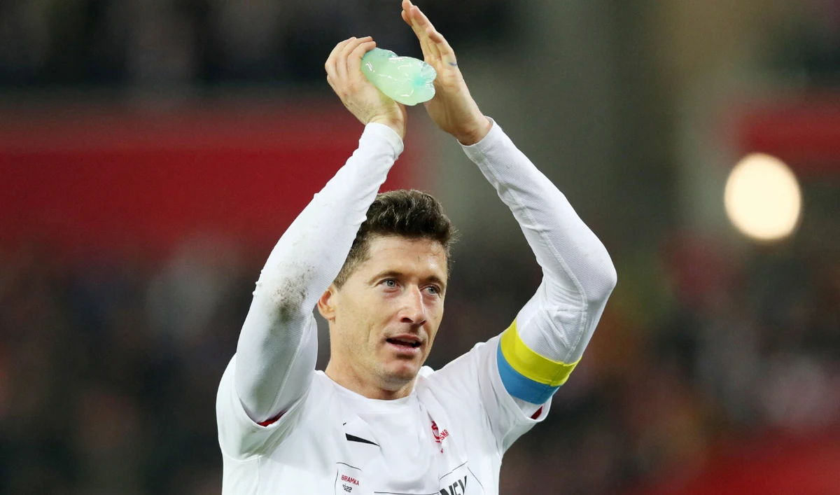 Poland's team captain Robert Lewandowski celebrates after qualifying for the World Cup Qatar 2022 on March 29, 2022. (Reuters/File)