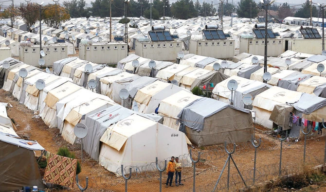 100,000 Syrian refugees in Turkey plan to form caravan and cross border into Greece