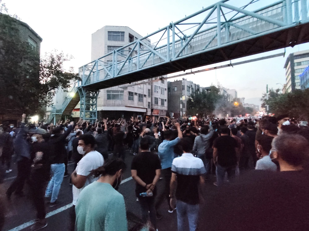 Iranian actor Sam Asghari slams Tehran over crackdown on protests
