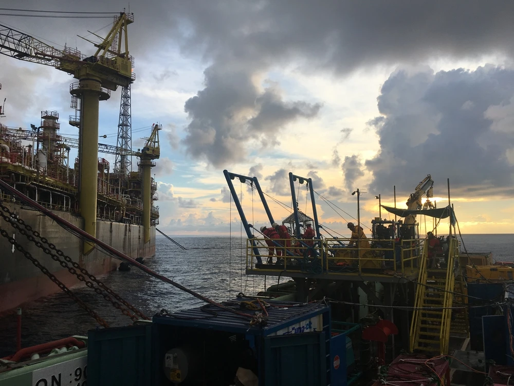 MENA Project Tracker — Petrofac contract extended; ASHGHAL requests pre-qualification document