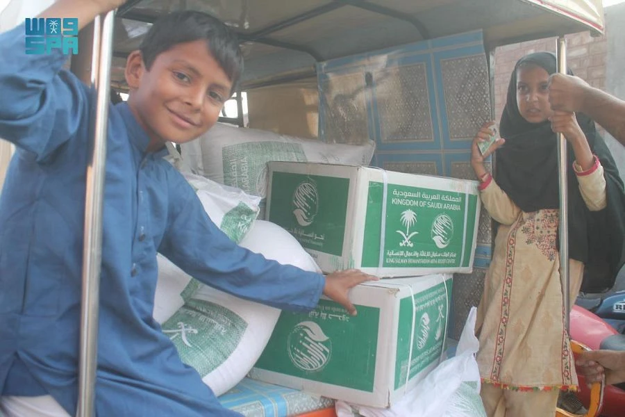 The King Salman Humanitarian Aid and Relief Center (KSRelief) ramped up its aid efforts in Pakistan, Yemen and Sudan. (SPA)