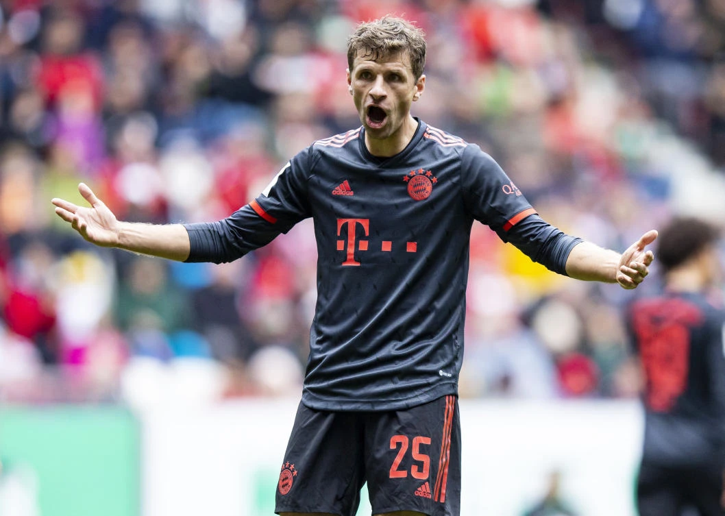 Bayern’s Thomas Mueller gestures during their German Bundesliga match against FC Augsburg in Augsburg on Sept. 17, 2022. (AP/File)