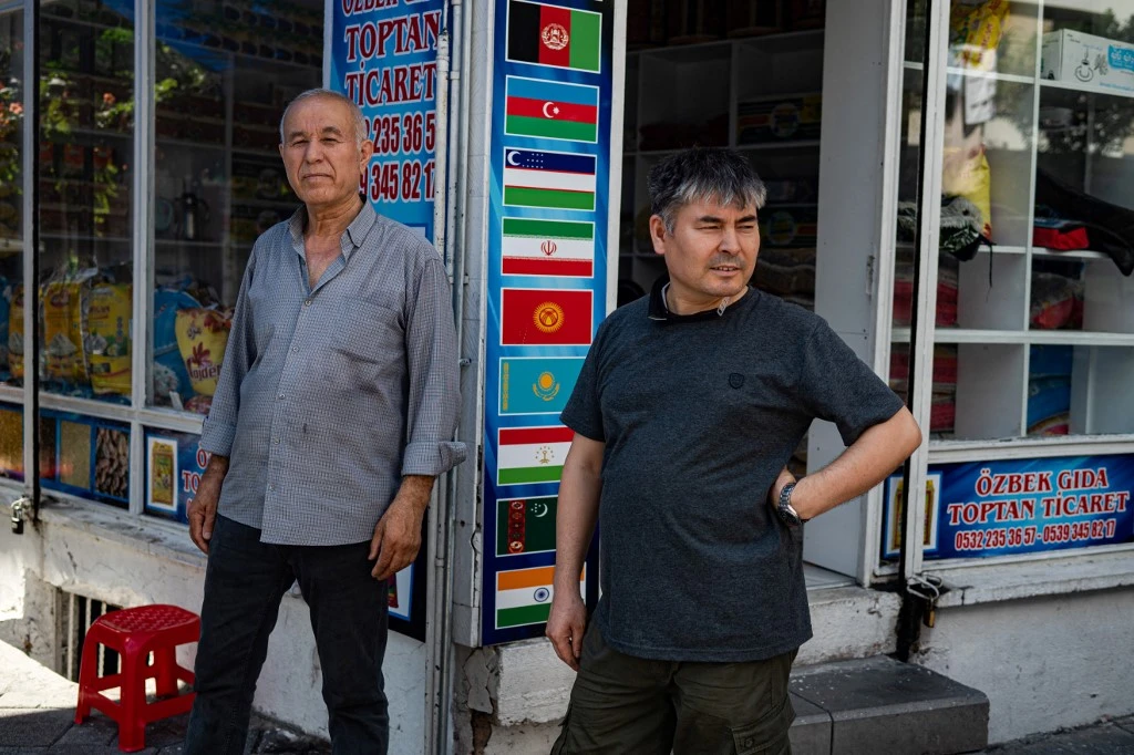 Survey: Turks worry about immigration and terror, skeptical of US