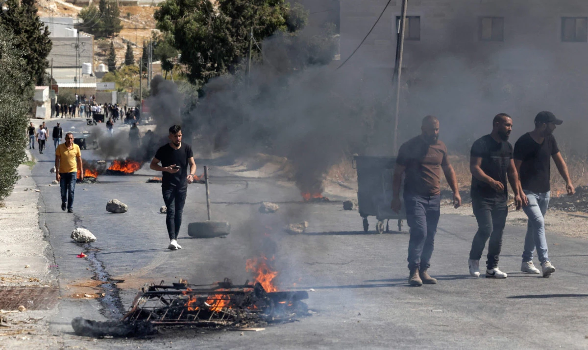 Israeli forces kill Palestinian teenager in West Bank