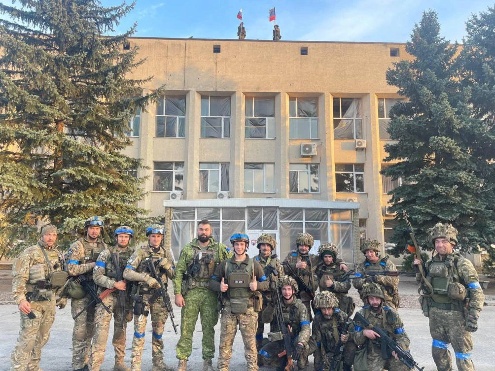 Ukraine says key eastern town of Lyman ‘cleared’ of Russian troops