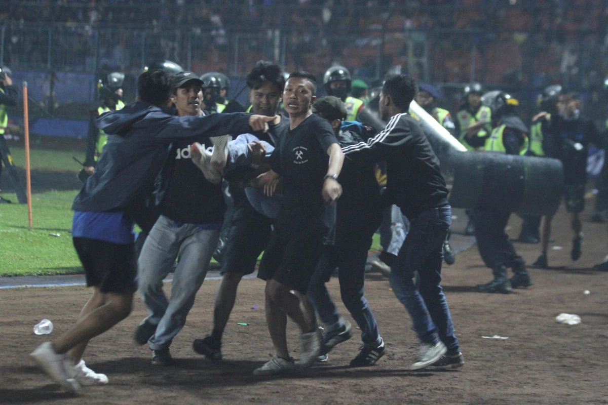 Stadium tragedy exposes Indonesia’s troubled soccer history