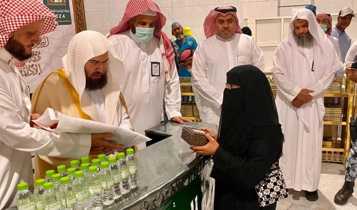 Two Holy Mosques chief Sheikh Abdulrahman Al-Sudais affirmed the presidency’s keenness to provide the best social, voluntary and humanitarian services to pilgrims. (Supplied)