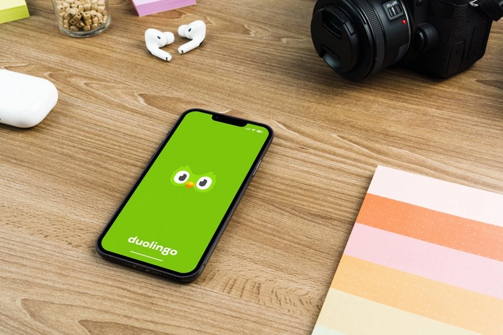 Duolingo in talks to offer ‘cheap and secure’ English-language tests for UK visa applicants