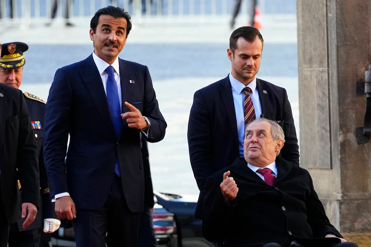 Qatar emir in Prague for state visit