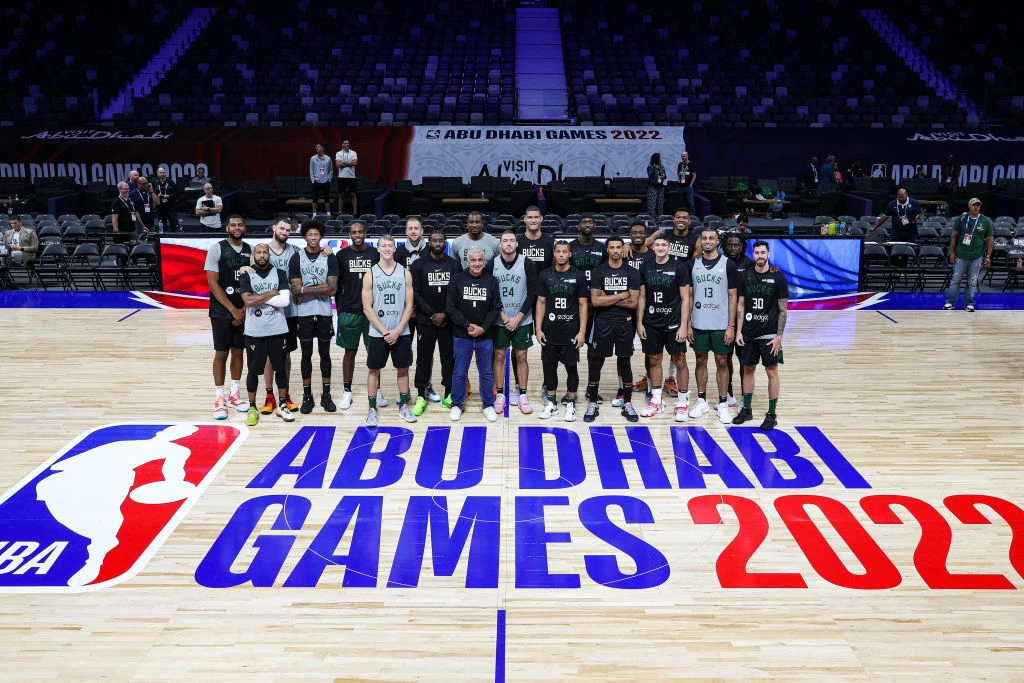 Stars of the Milwaukee Bucks and the Atlanta Hawks have vowed to put on a show at the Etihad Arena. (@NBA_de)