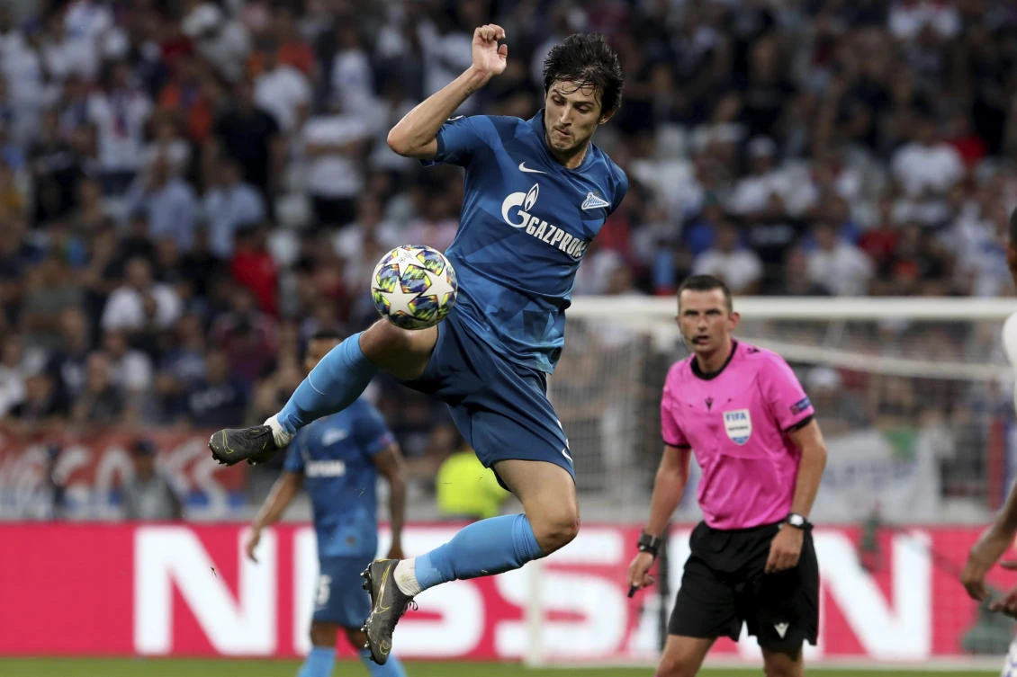Iran forward Sardar Azmoun is a doubt for the World Cup after picking up an injury while warming up for Bayer Leverkusen, the Bundesliga club said late Thursday, Oct. 6, 2022. (File/AP)