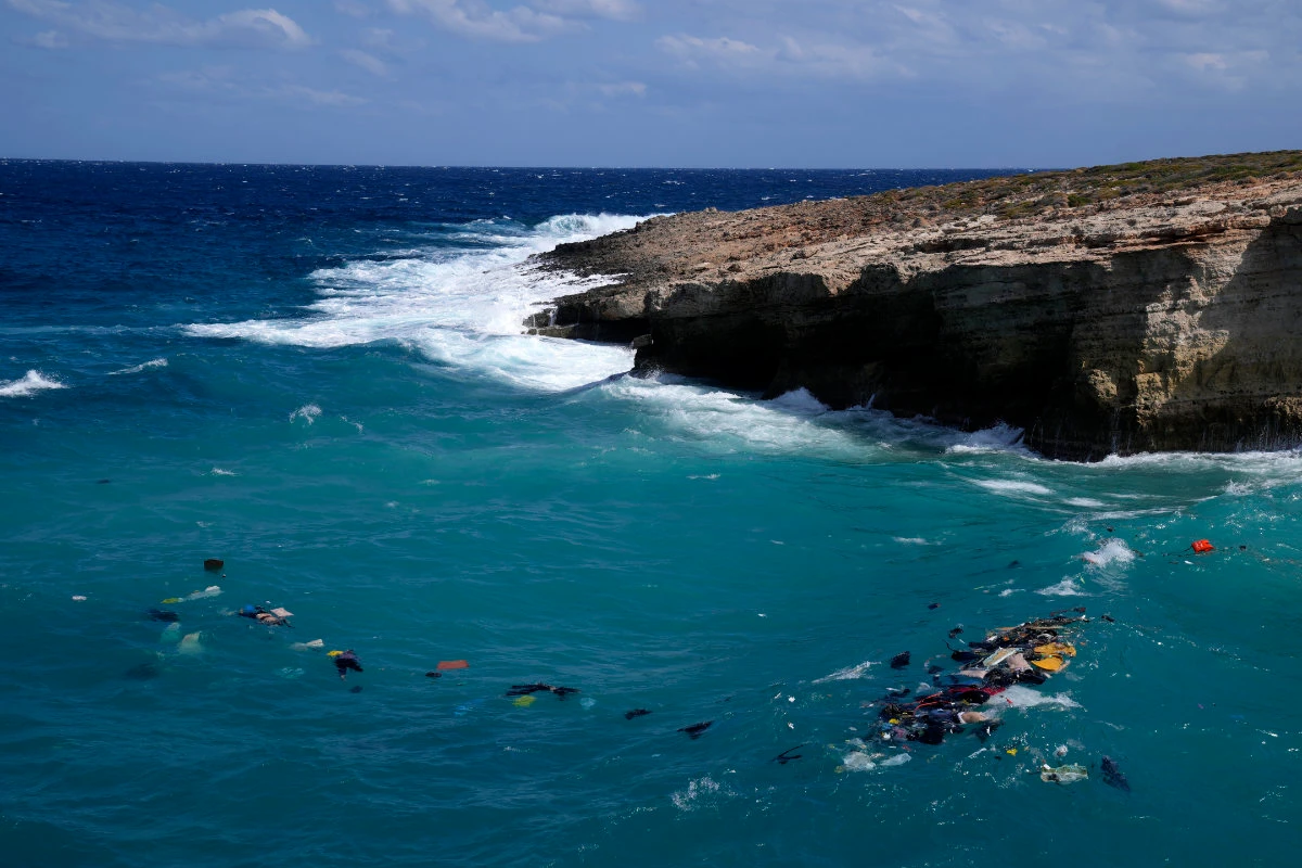 Death toll from migrant boat wrecks in Greek waters increases to 23