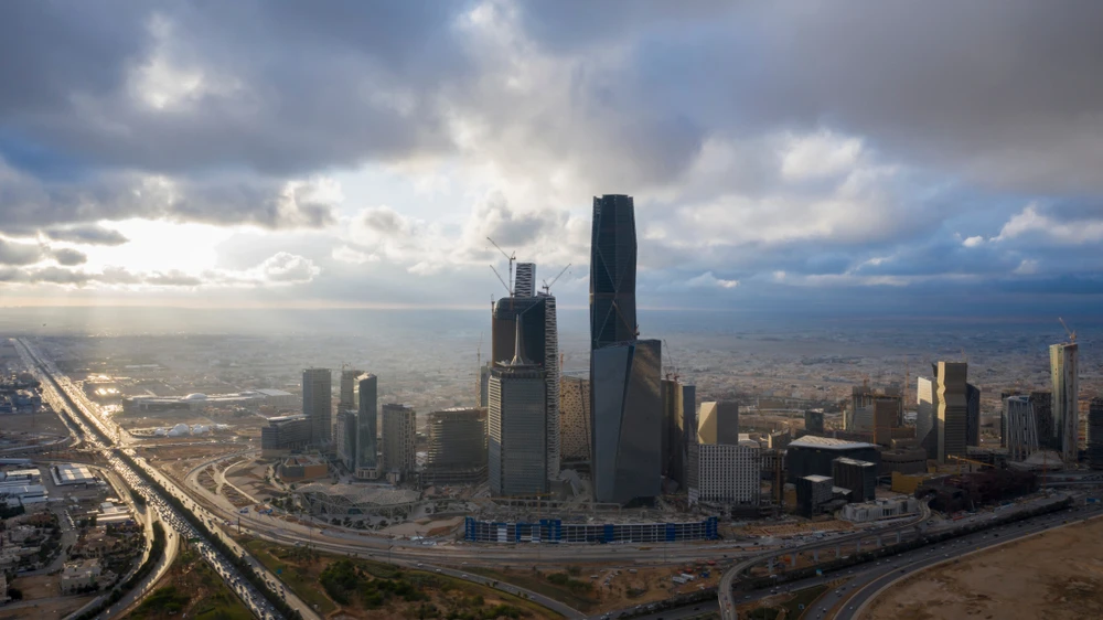 Retal Urban Development Co. and National Housing Co. have signed a sub-development agreement to develop 550 housing units in Riyadh. (Shutterstock)