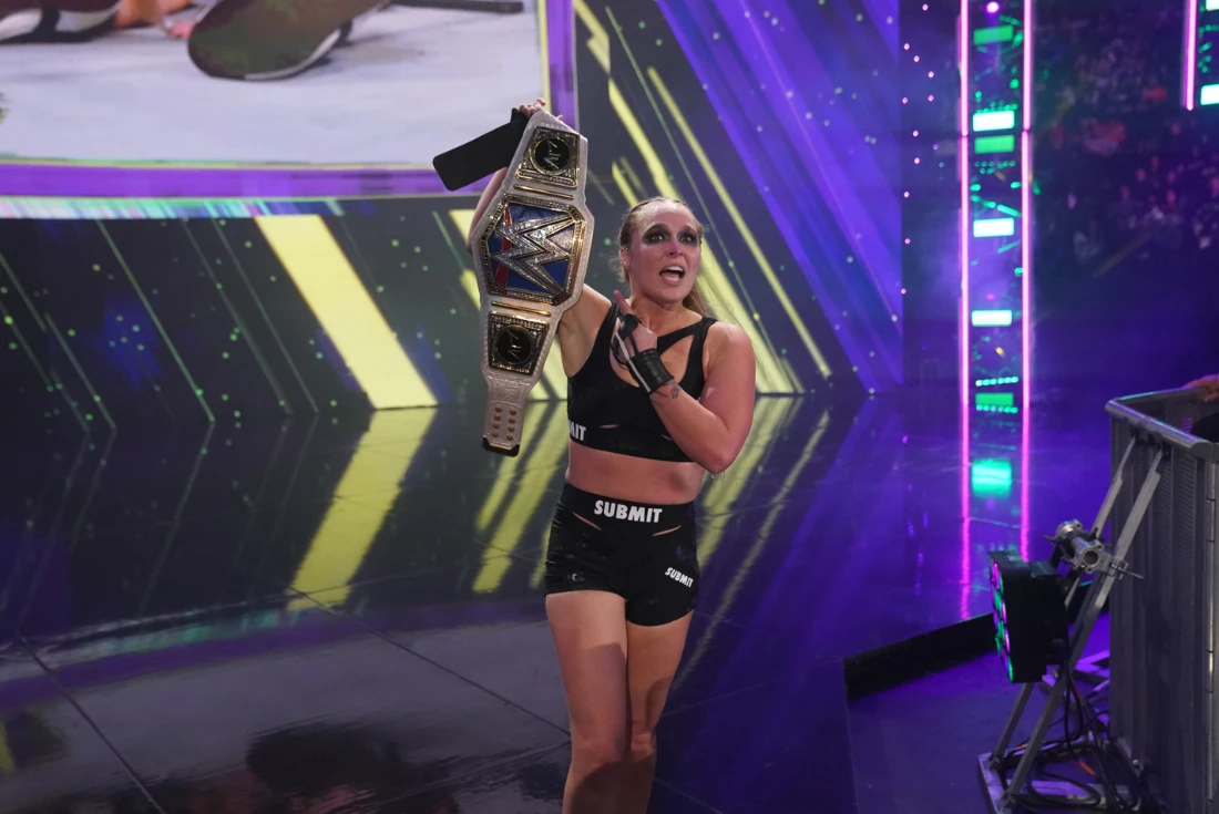 Ronda Rousey regains WWE SmackDown Women's Championship