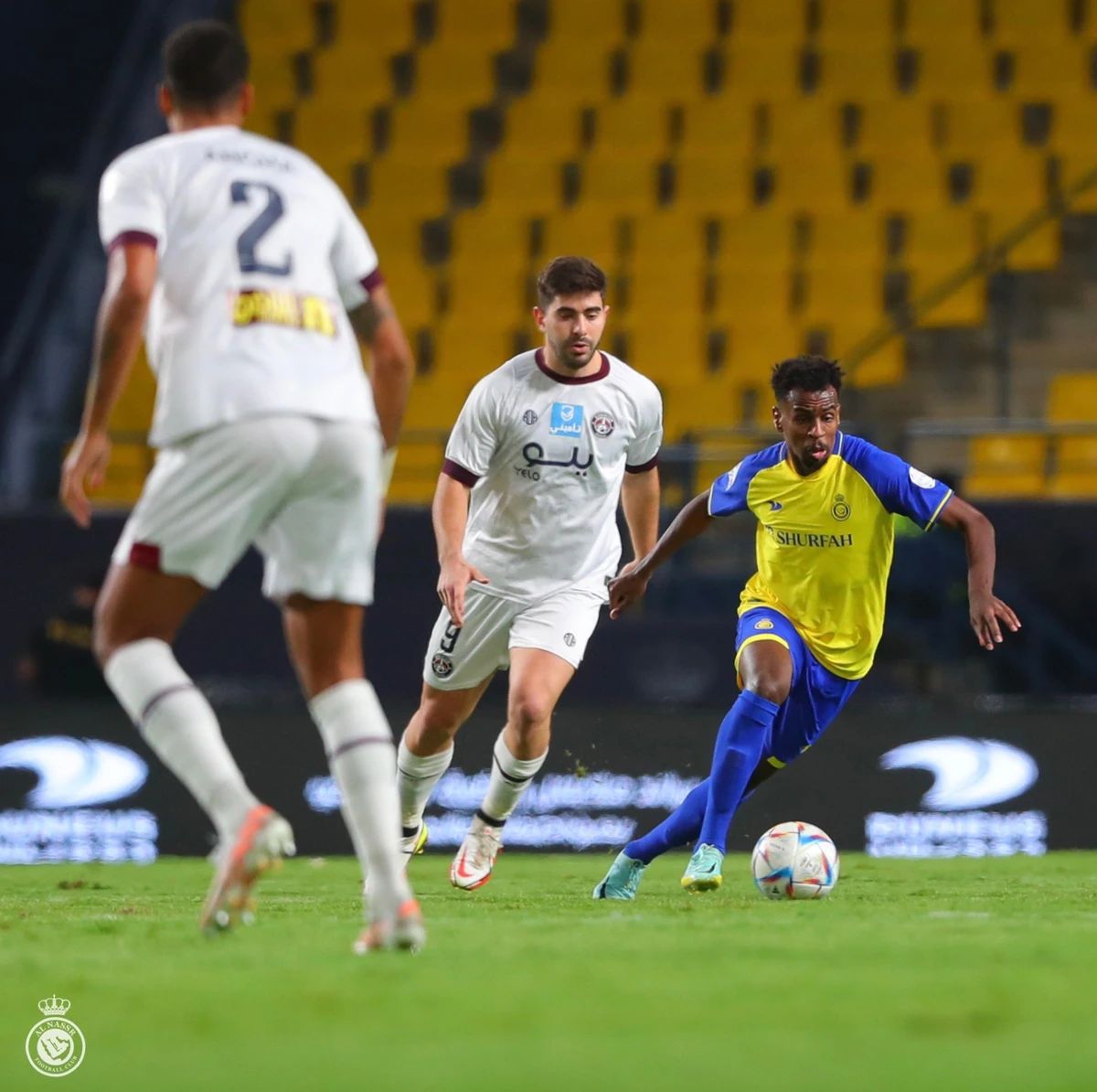 Sami Al-Najei on the ball during Al-Nassr's 4-1 win over Al-Adalah. (@AlNassrFC)