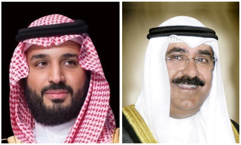 Saudi Arabia’s Crown Prince Mohammed bin Salman and Kuwait’s Crown Prince Sheikh Meshal Al-Ahmad Al-Jaber Al-Sabah. (SPA/KUNA)