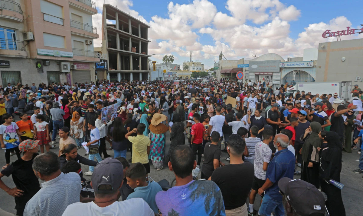 Protests hit Tunisian town after migrant deaths