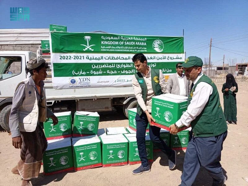 KSRelief distributes over 213 tons of food aid in Marib