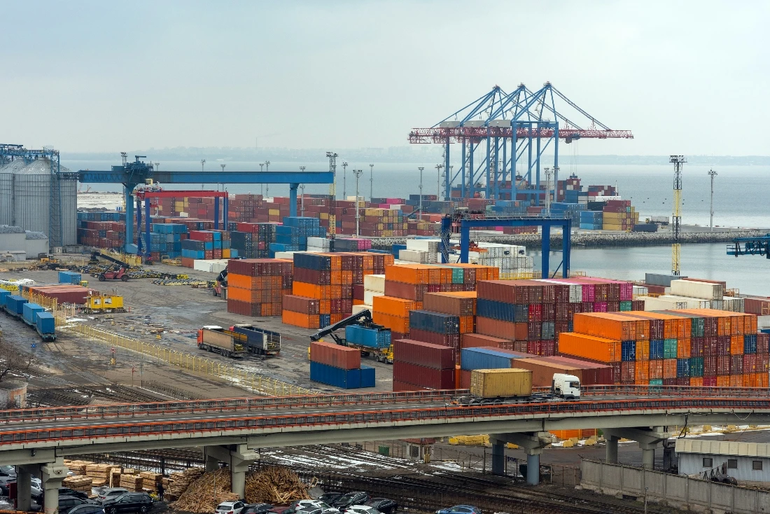 Despite a global trade slowdown caused by the COVID-19 pandemic, bilateral trade between Saudi Arabia and Spain grew by more than $1 billion. (File/Shutterstock)