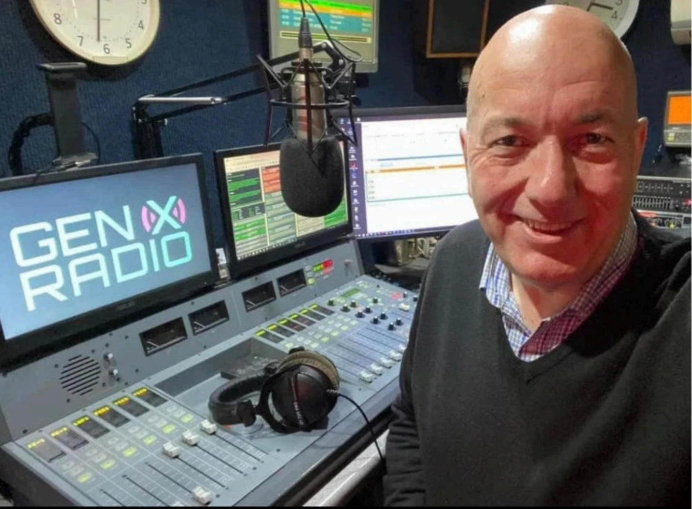 British radio presenter dies on air