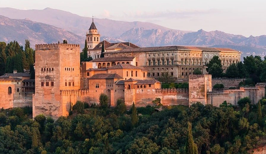 Alhambra palace and fortress complex in Granada, Andalusia, Spain, Aug. 6, 2014. (Wikimedia Commons)