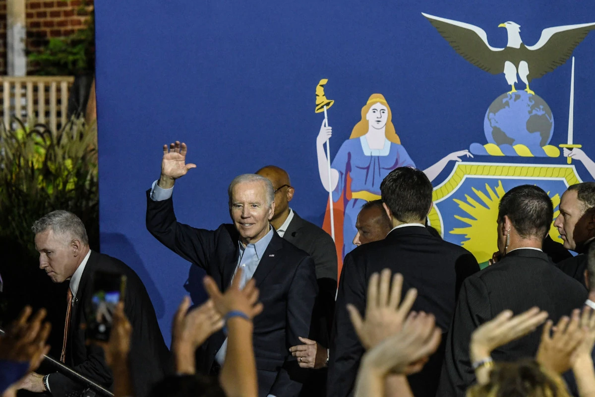 US President Joe Biden attends a rally for New York incumbent Gov. Kathy Hochul and other state Democrats on November 6, 2022 in Yonkers, New York. (Getty Images / AFP)