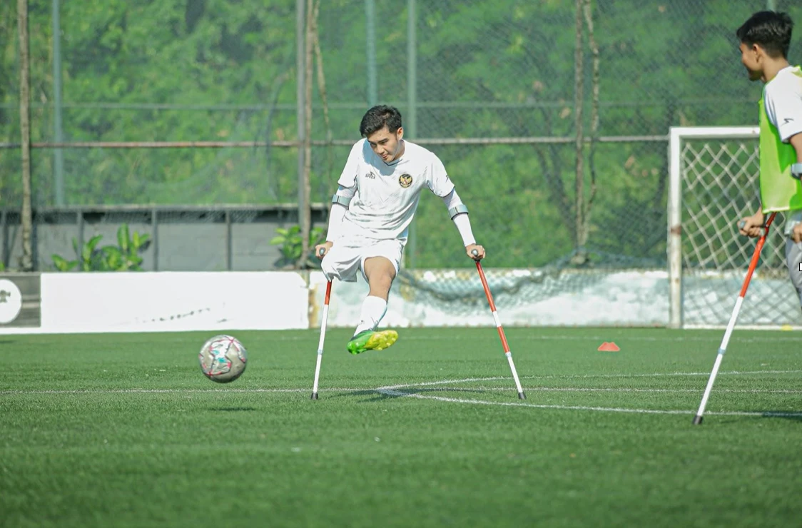 Ajis Pirmansyah represented Indonesia at the 2022 Amputee World Cup in Turkey. (Supplied)