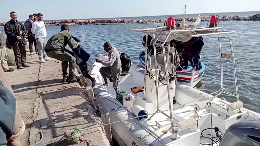 Rescuers search for five missing after migrant boat sinks off Tunisia