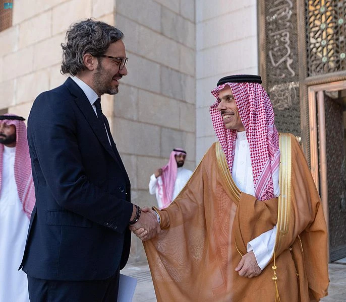 Saudi FM meets with Argentine counterpart in Riyadh