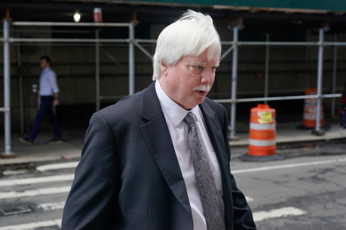 Trump knew about alleged tax dodges, executive suggests at trial