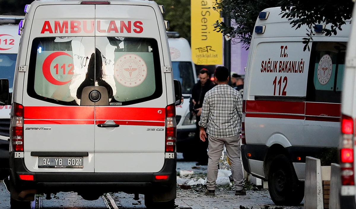 View of ambulances and police at the scene after an explosion on busy pedestrian Istiklal street in Istanbul, Turkey, on November 13, 2022. (REUTERS)