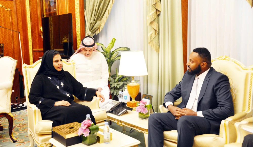 Saudi assistant Shoura speaker meets Finnish MP