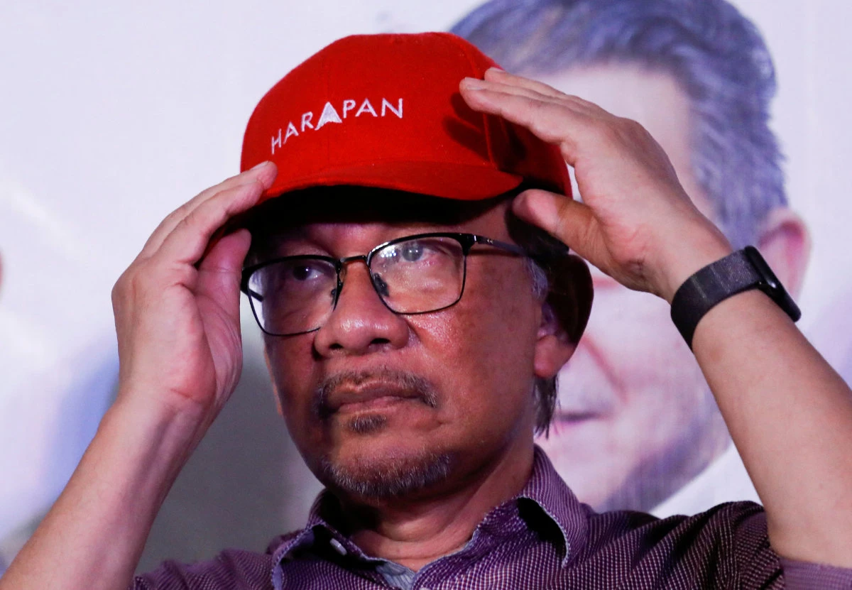 Time running out as Malaysia’s opposition leader Anwar fights for top job