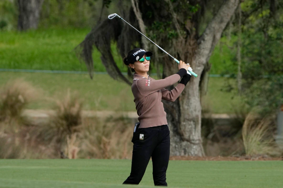 Ko runs out to 5-shot lead at CME Group Tour Championship