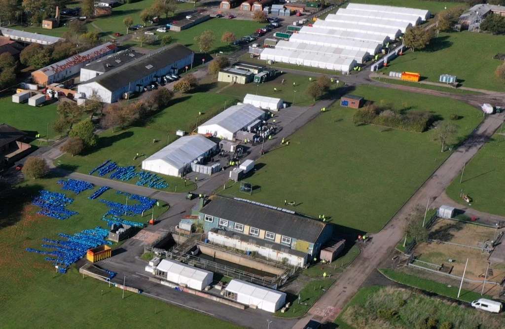 An aerial view shows the Manston short-term holding center for migrants, near Ramsgate, south east England. (File/AFP)