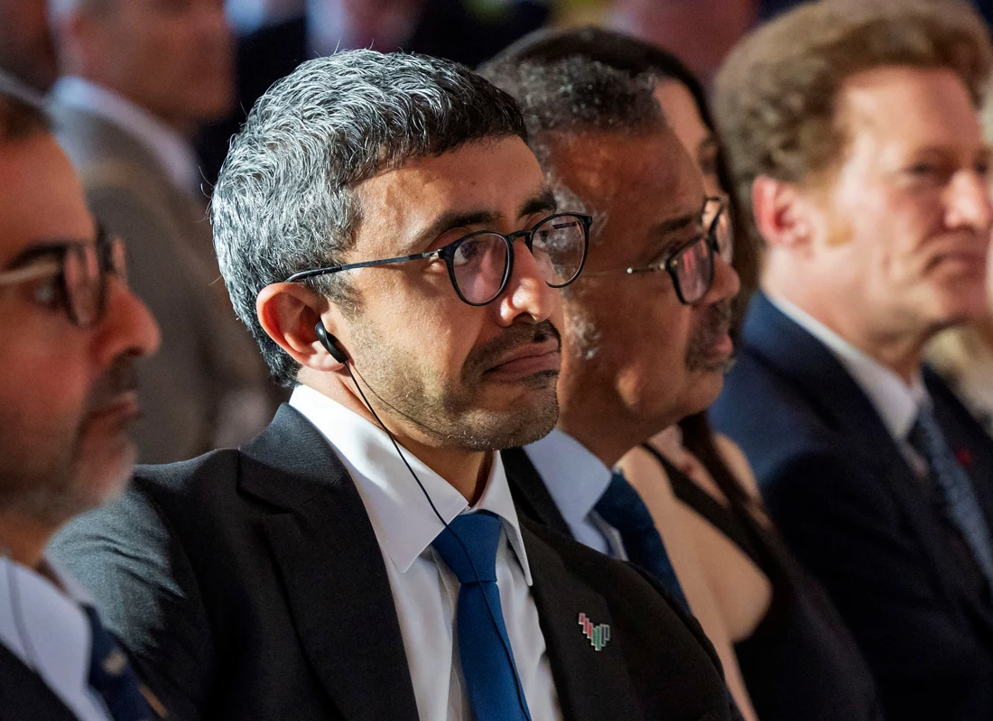 UAE foreign minister reviews ties with Iranian counterpart