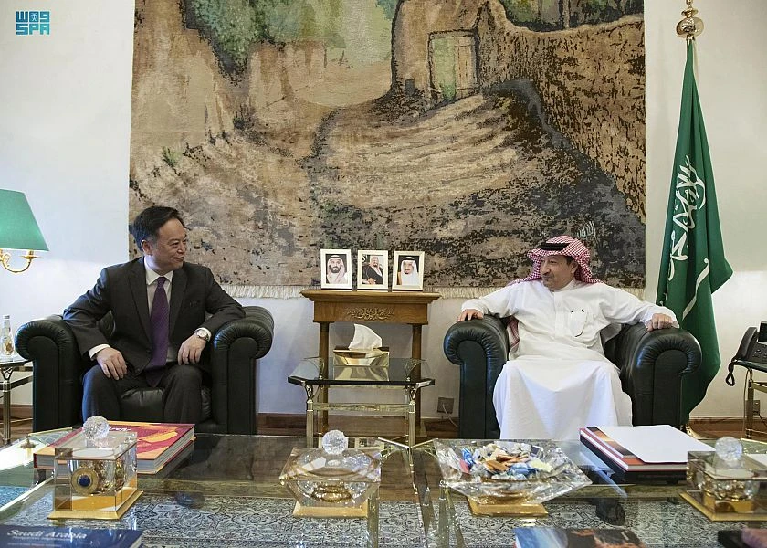 Saudi Arabia’s Deputy Foreign Minister and China’s ambassador to the Kingdom Chen Weiqing meet in Riyadh. (SPA)