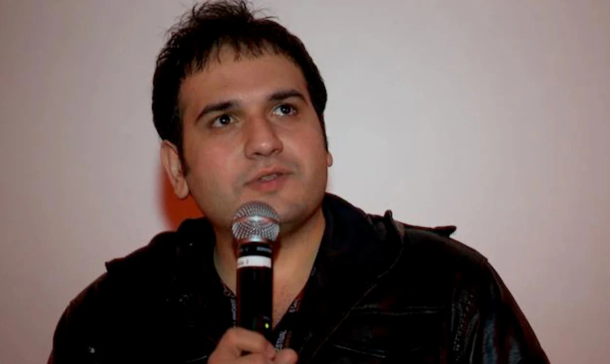 Iranian filmmaker Reza Dormishian barred from travel, passport confiscated