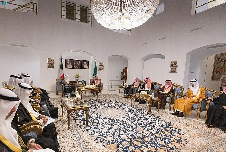 Saudi, Kuwaiti foreign ministers discuss developing joint action