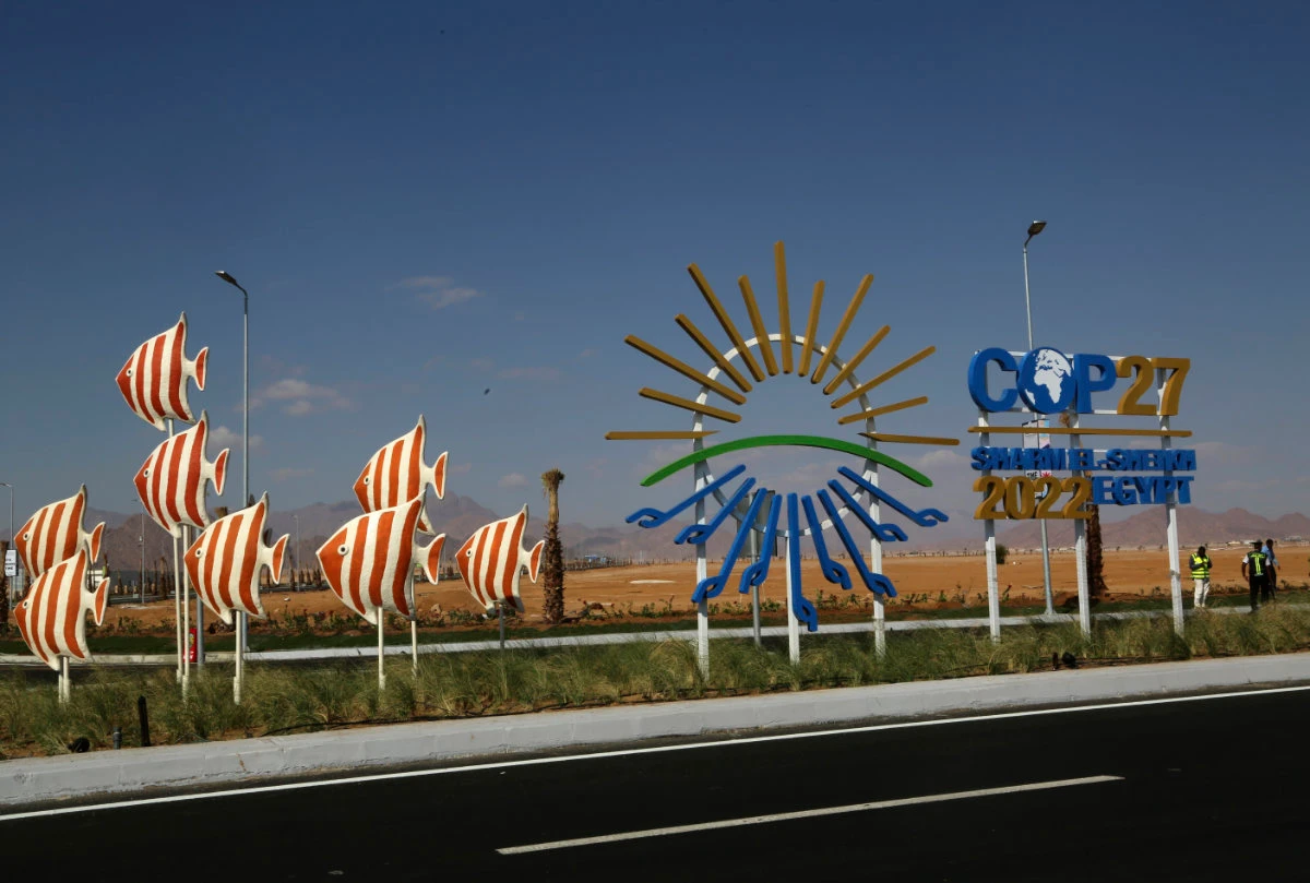 A view of Sharm el-Sheikh's Peace Road in Sinai, Egypt, adorned with signage on climate change. (AP)