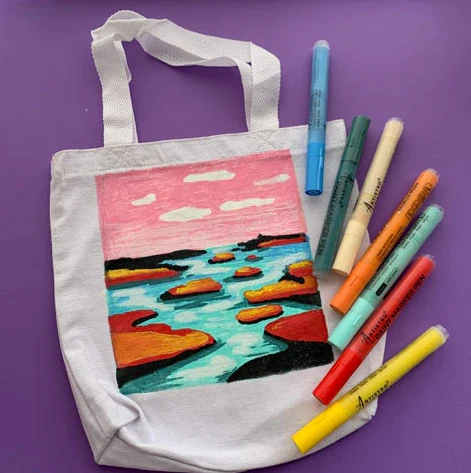 Tote bag painting
