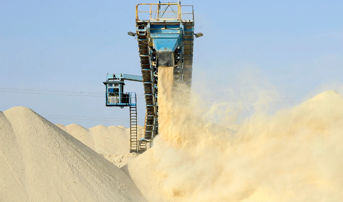 Morocco reaps cash, clout from fertilizer supply shock