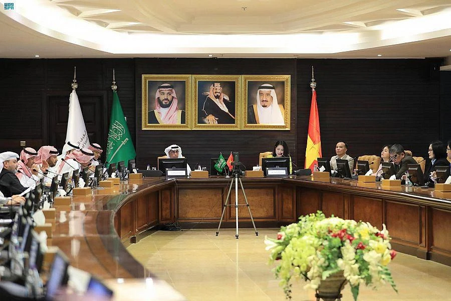 The Saudi-Vietnamese Business Forum, held at the Federation of Saudi Chambers, saw the representatives from 21 Saudi companies and 20 from Vietnam. (SPA)