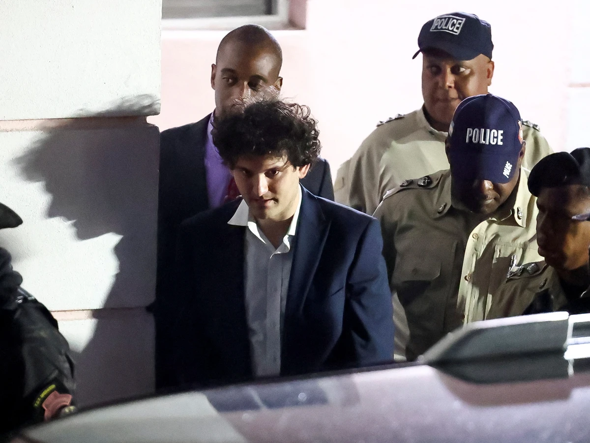 US political world seeks distance from disgraced donor Bankman-Fried