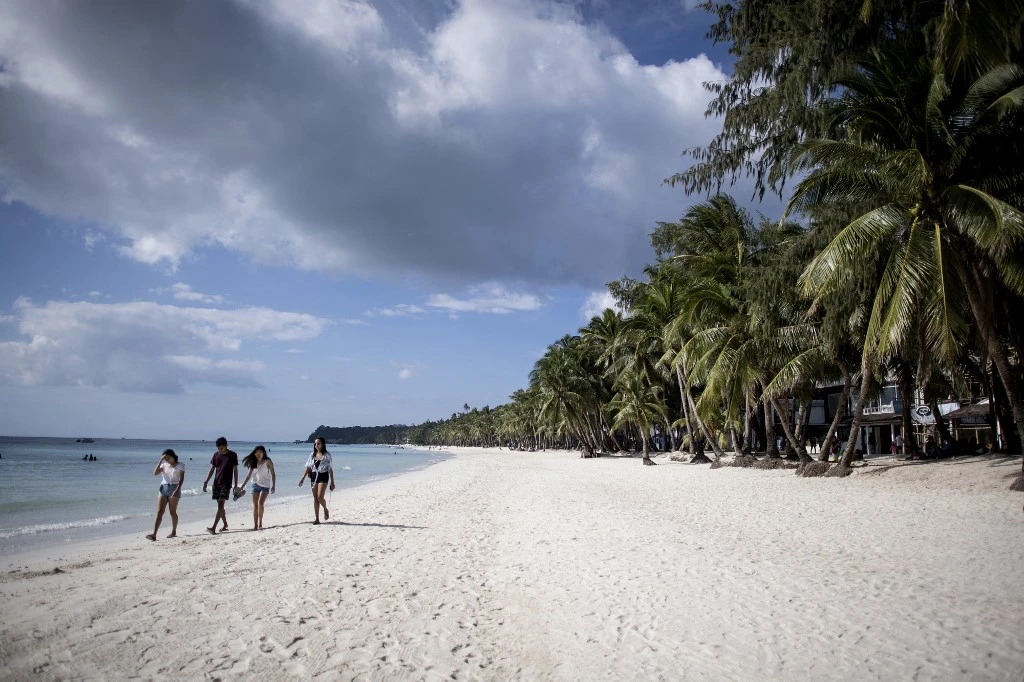 The Philippines, known for its white sand beaches and famous diving spots, is dependent on tourism. (AFP)