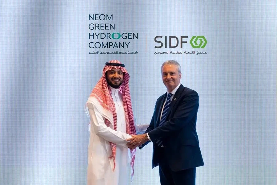 NEOM firm signs credit facility deals with banks for green hydrogen plant