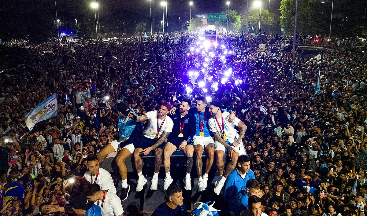 Argentina’s FIFA World Cup winners arrive home from Qatar to hero’s welcome