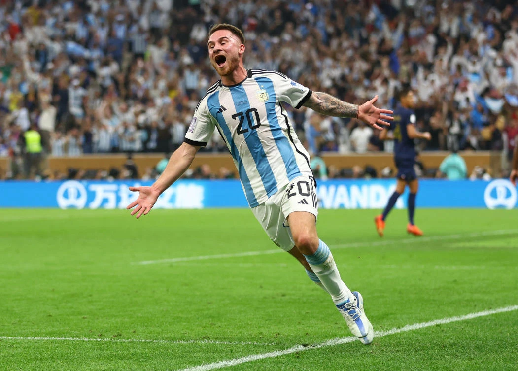 Brighton boss De Zerbi hails World Cup hero Mac Allister