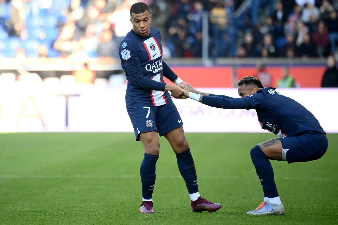 Kylian Mbappe and Neymar are back in harness for PSG as they restart their Ligue 1 season on Wednesday. (File/AFP)