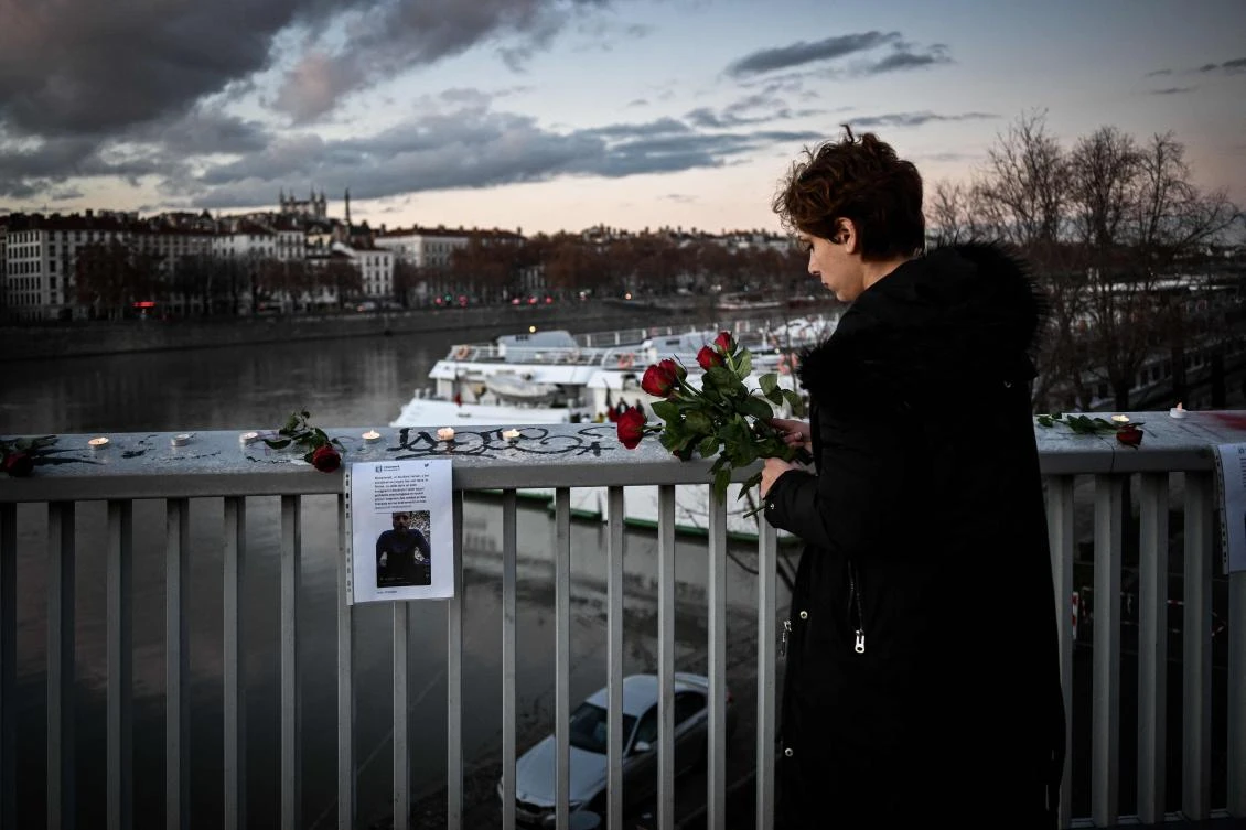 Suicide probe opened after Iranian found dead in French river